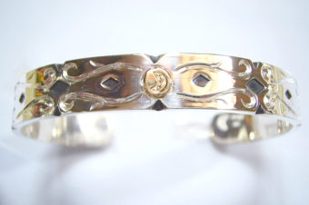 オリエンタルムーン バングル・太