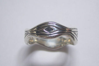 鍛金トライバルリング・細